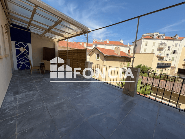 Appartement 2 pièces (46.59 m²) à louer - Hyeres (83400)