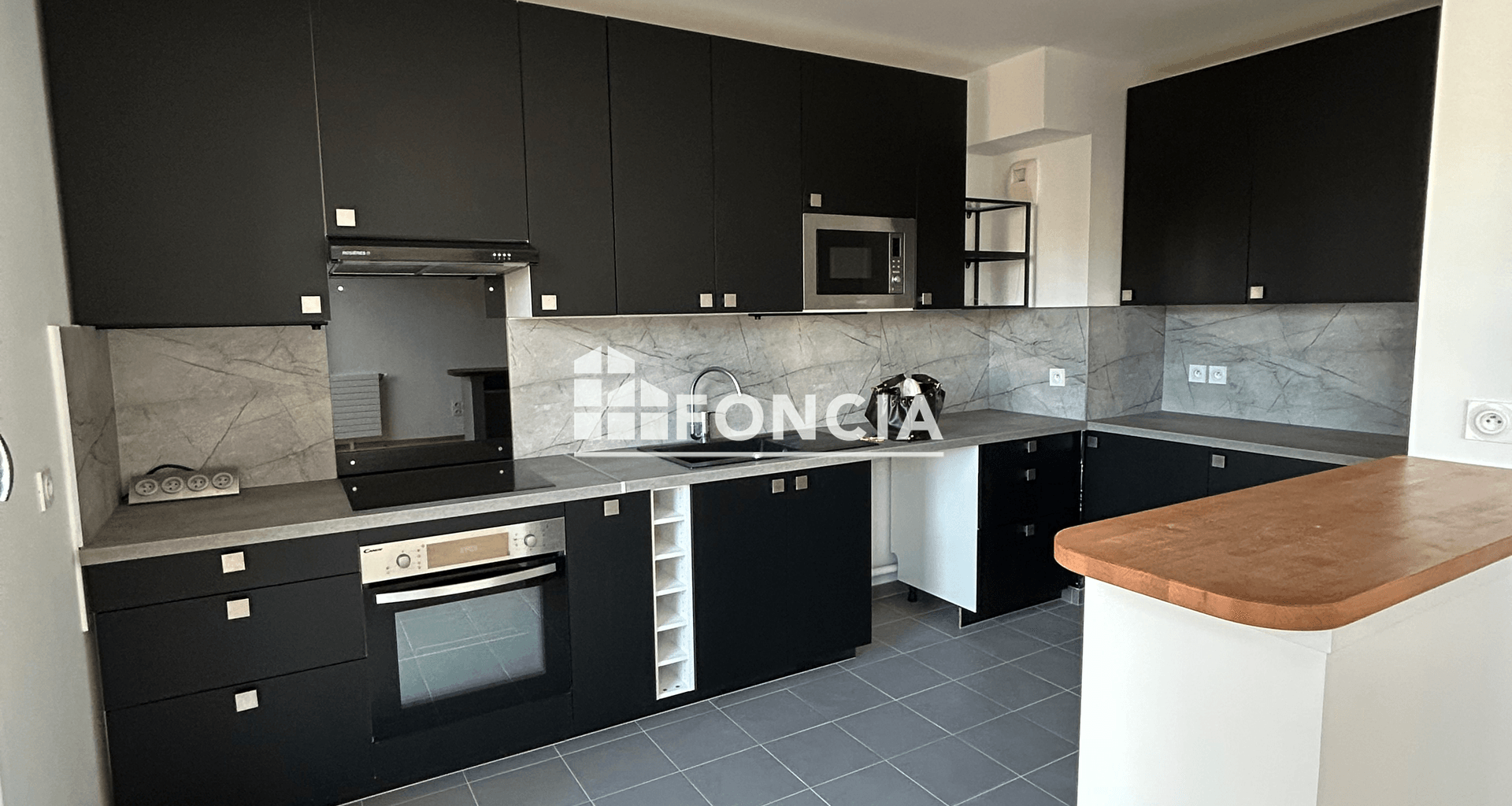 Appartement 3 pièces (83.75 m²) à louer - Les Ulis (91940)