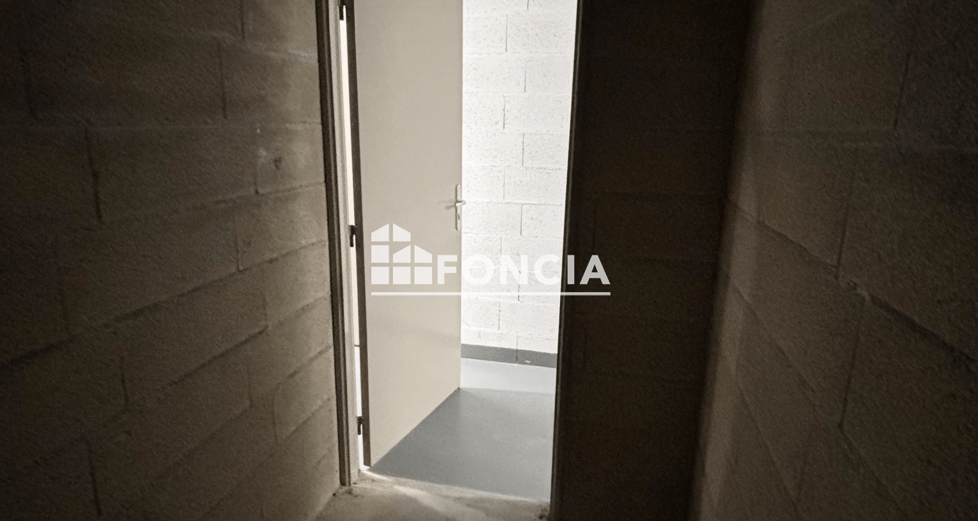 Appartement (7 m²) à louer - Plaisir (78370)