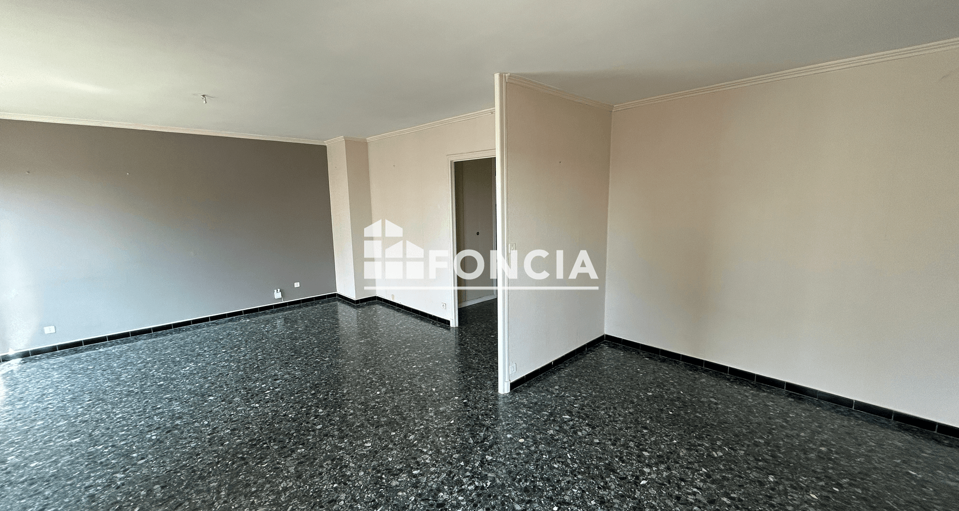 Appartement 3 pièces (87 m²) à vendre - Carpentras (84200)