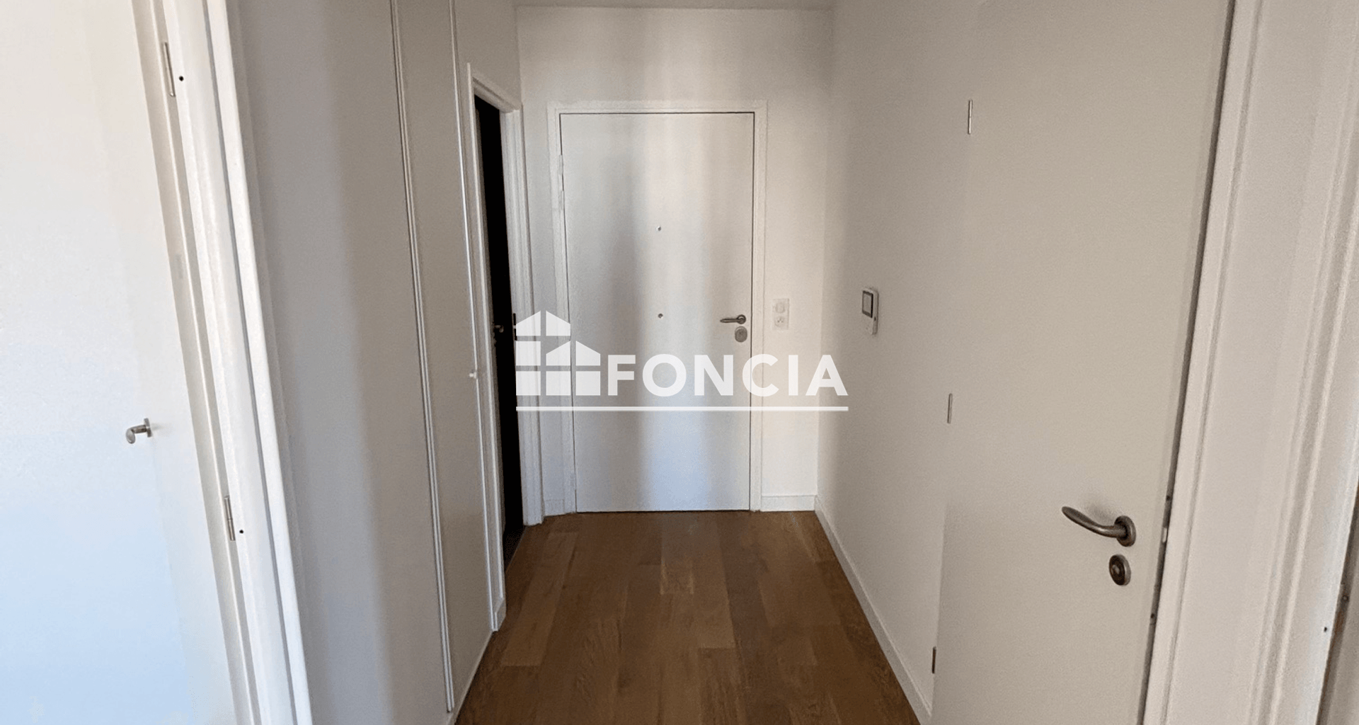Appartement 3 pièces (78.7 m²) à louer - Clichy (92110)
