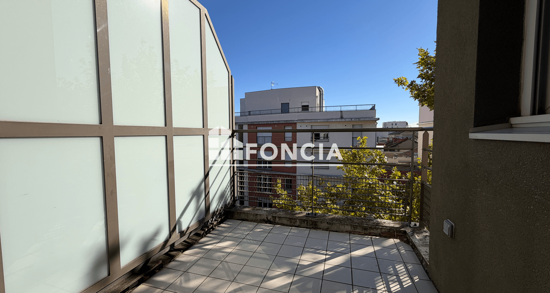 Appartement 3 pièces (65.17 m²) à louer - Lyon 8ᵉ (69008)