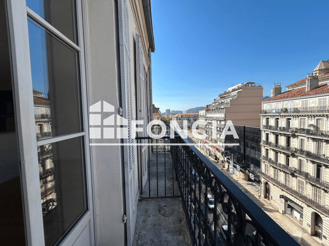 Appartement 3 pièces (73.6 m²) à louer - Toulon (83000)