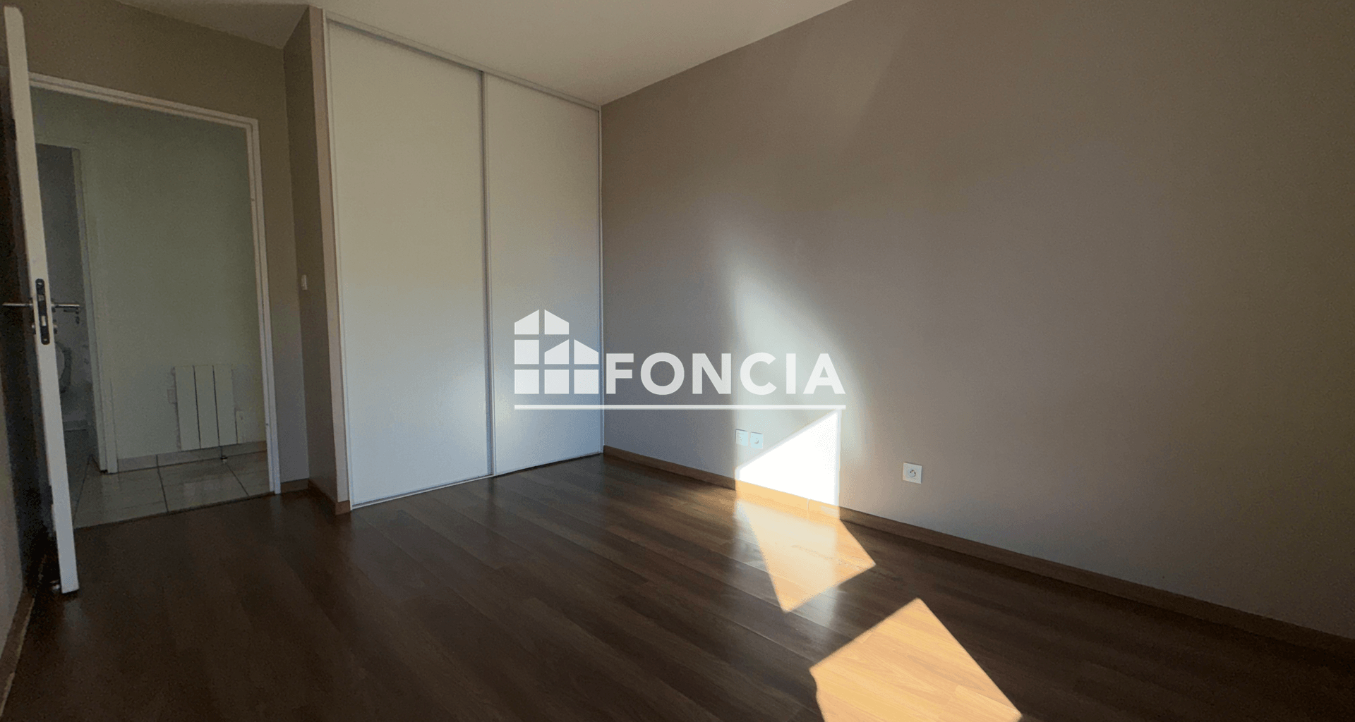 Appartement 3 pièces (65.17 m²) à louer - Lyon 8ᵉ (69008)
