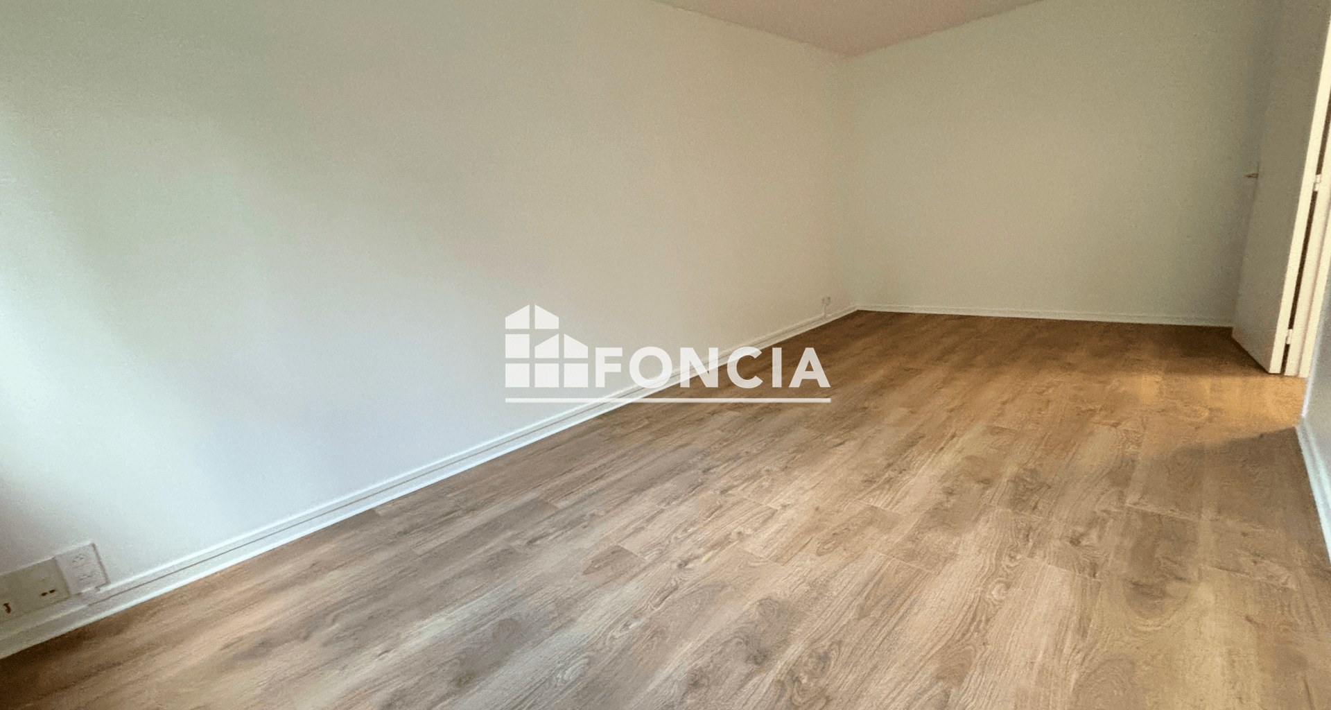 Studio (30 m²) à louer - Issy-les-moulineaux (92130)