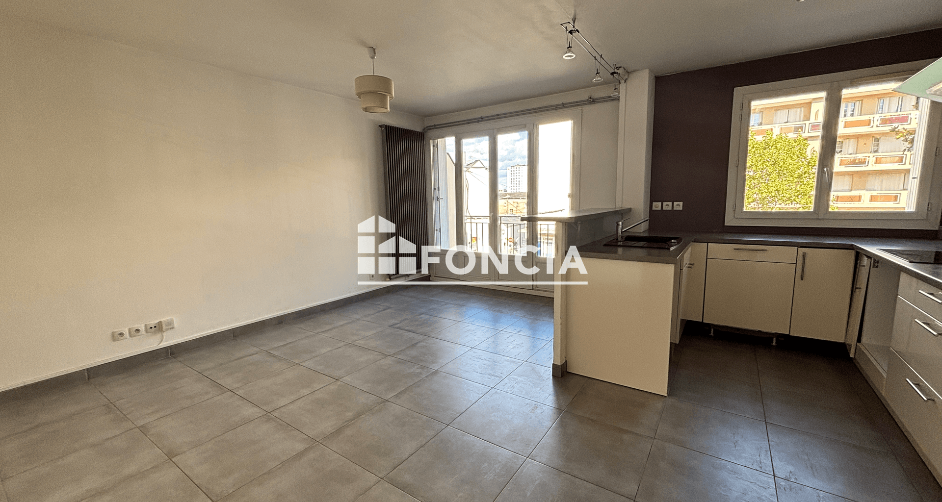 Appartement 3 pièces (54.33 m²) à louer - Tours (37000)
