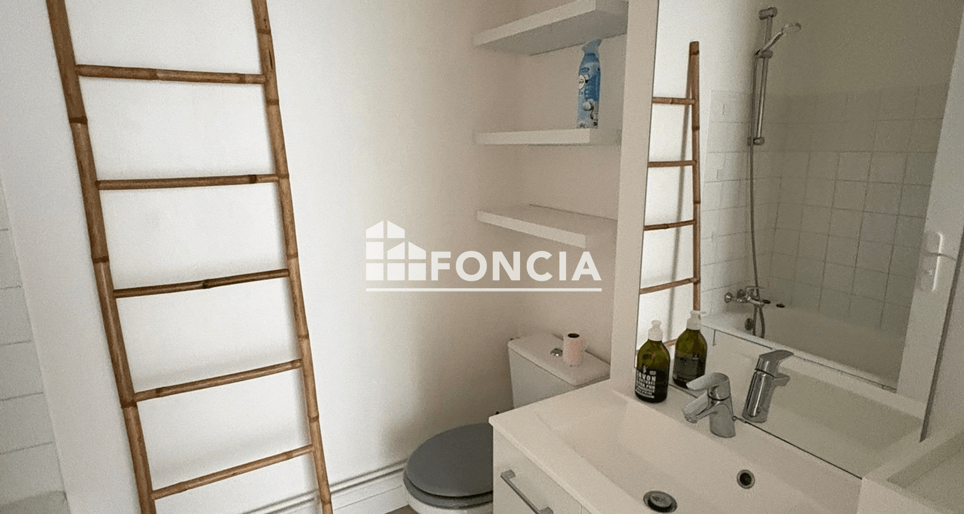 Appartement meublé 2 pièces (37.55 m²) à louer - Annecy Le Vieux (74940)