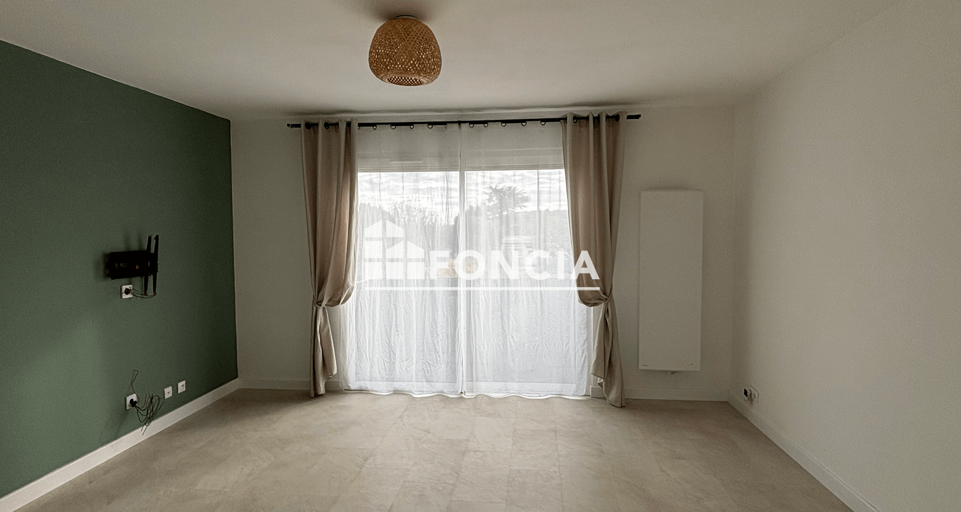 Appartement 4 pièces (73.2 m²) à louer - ÉTréchy (91580)