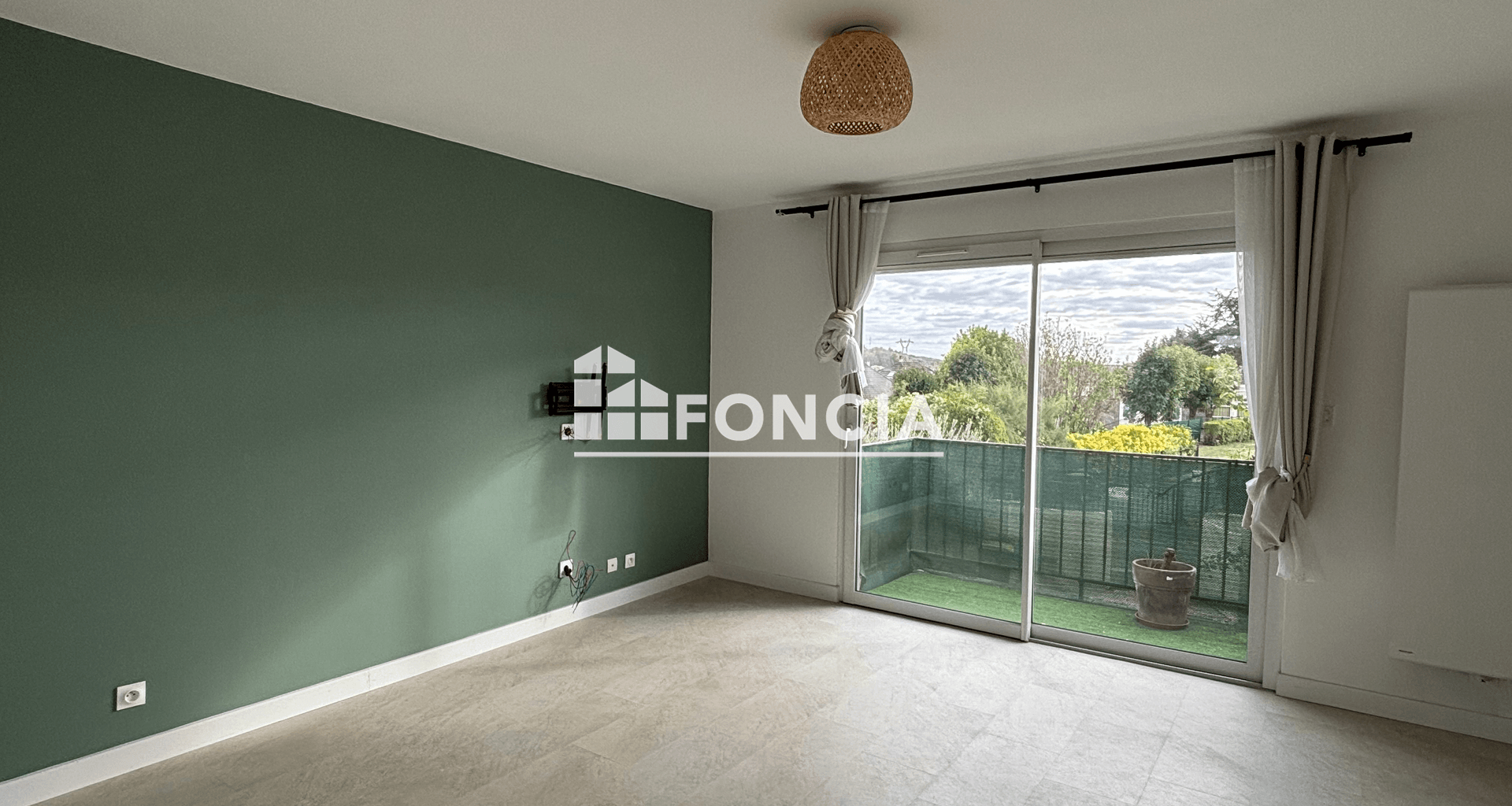 Appartement 4 pièces (73.2 m²) à louer - ÉTréchy (91580)