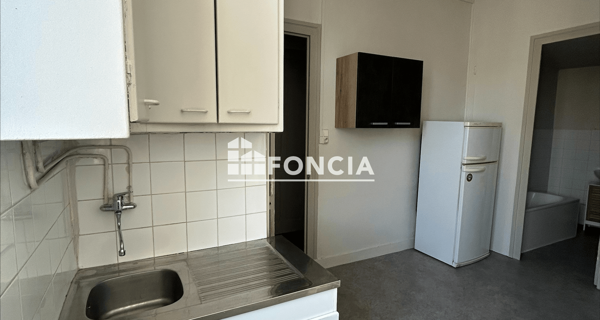 Appartement 2 pièces (47.15 m²) à louer - Saint-étienne (42000)