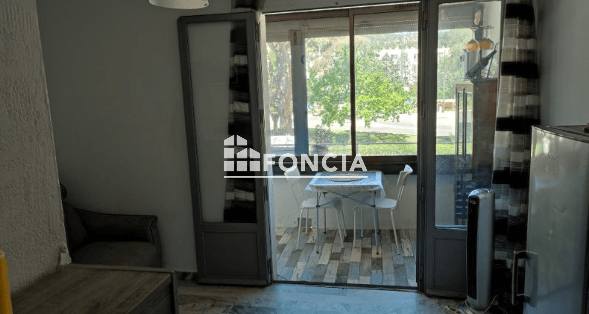Studio (18 m²) à vendre - Hyères (83400)