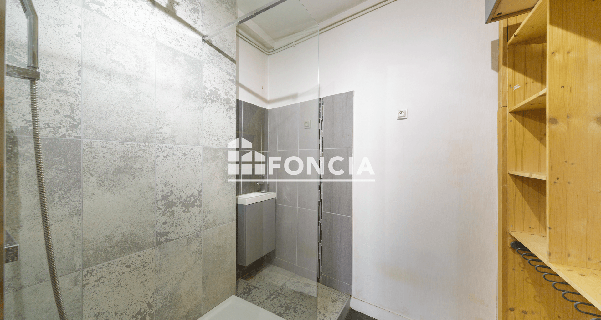 Appartement 3 pièces (81.24 m²) à vendre - Oloron-sainte-marie (64400)