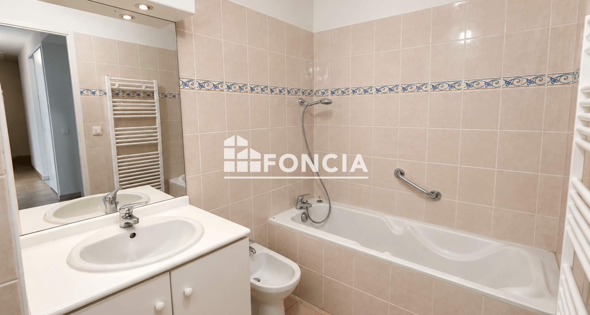 Appartement 3 pièces (89 m²) à vendre - Neuville-sur-saône (69250)