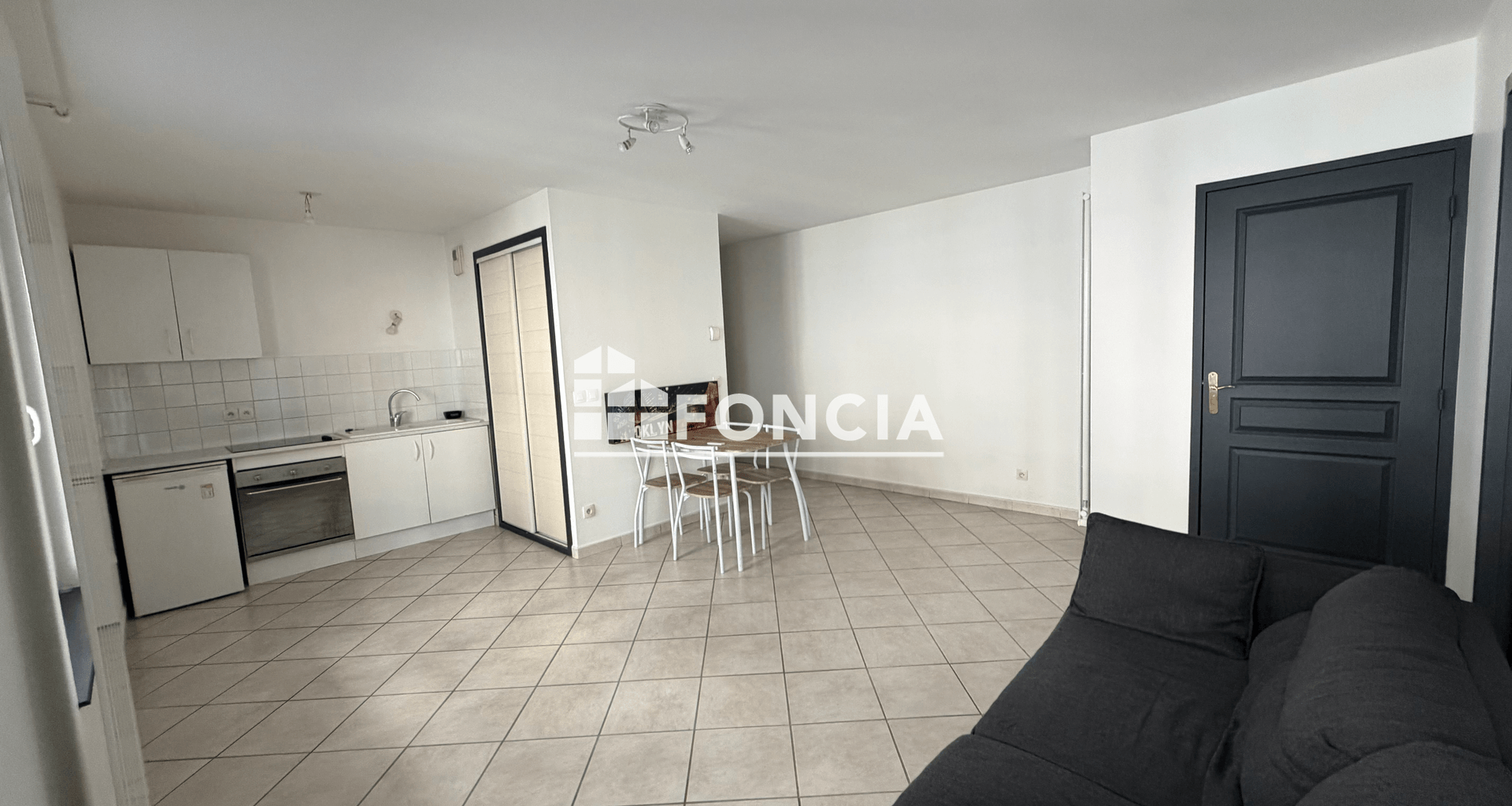 Appartement meublé 2 pièces (41.85 m²) à louer - Grenoble (38000)