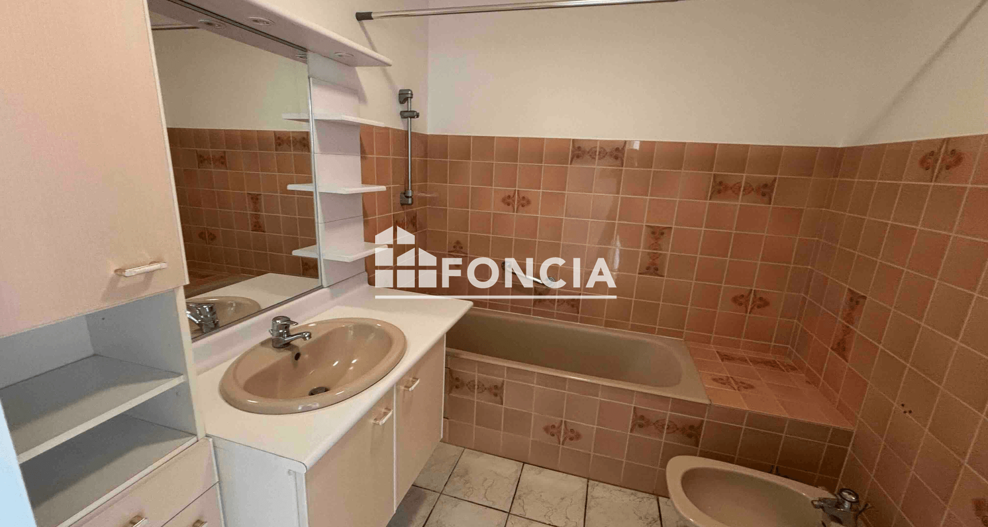 Appartement 4 pièces (100 m²) à vendre - Agen (47000)