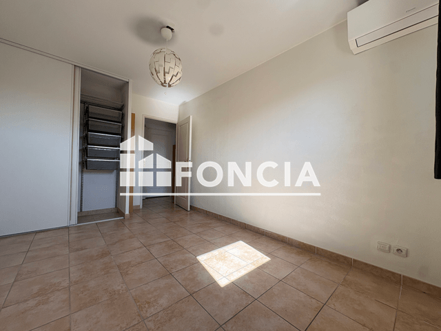 Appartement 3 pièces (53.6 m²) à louer - Toulon (83000)