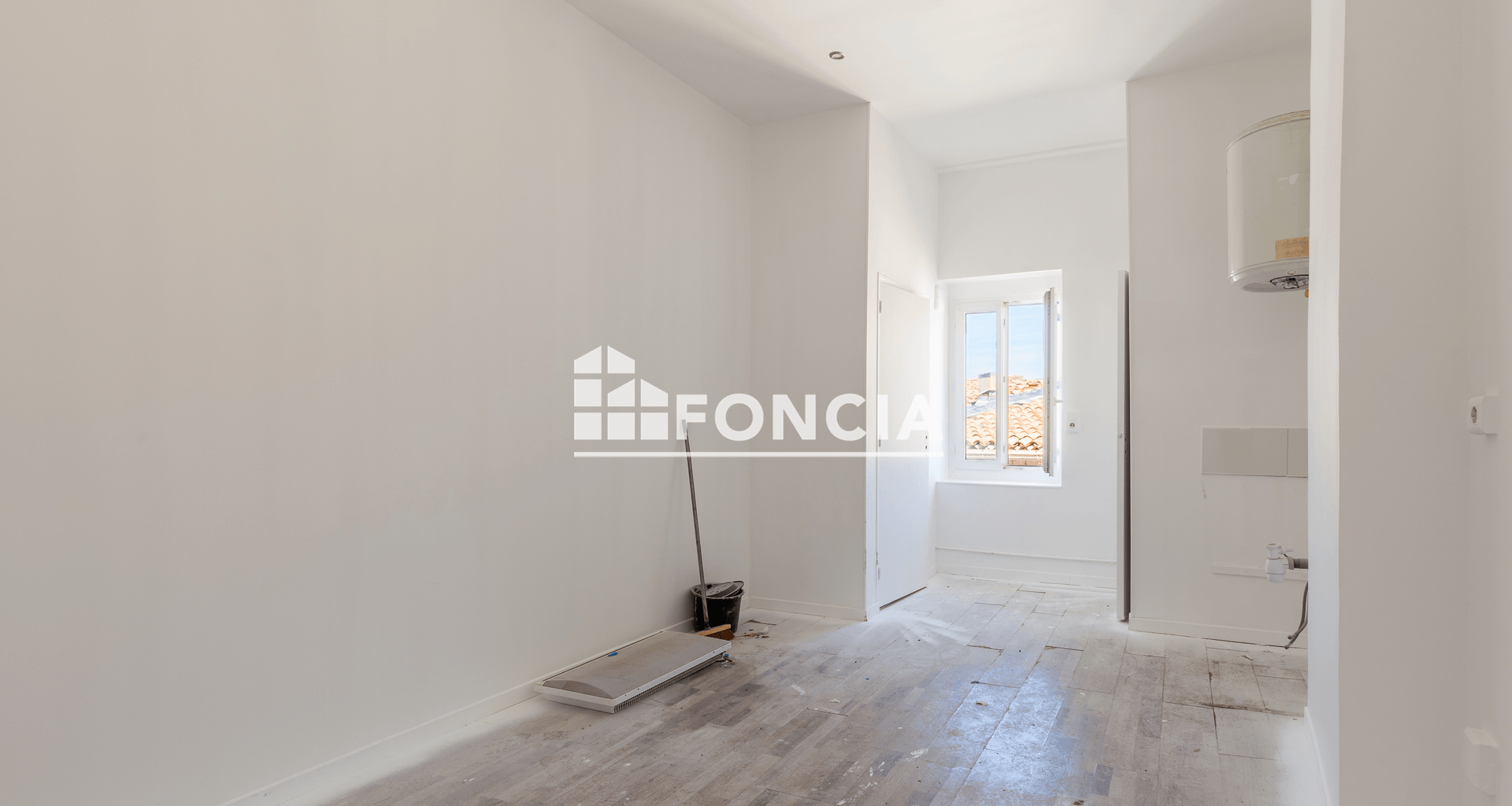 Studio (17.86 m²) à vendre - Saint-mitre-les-remparts (13920)