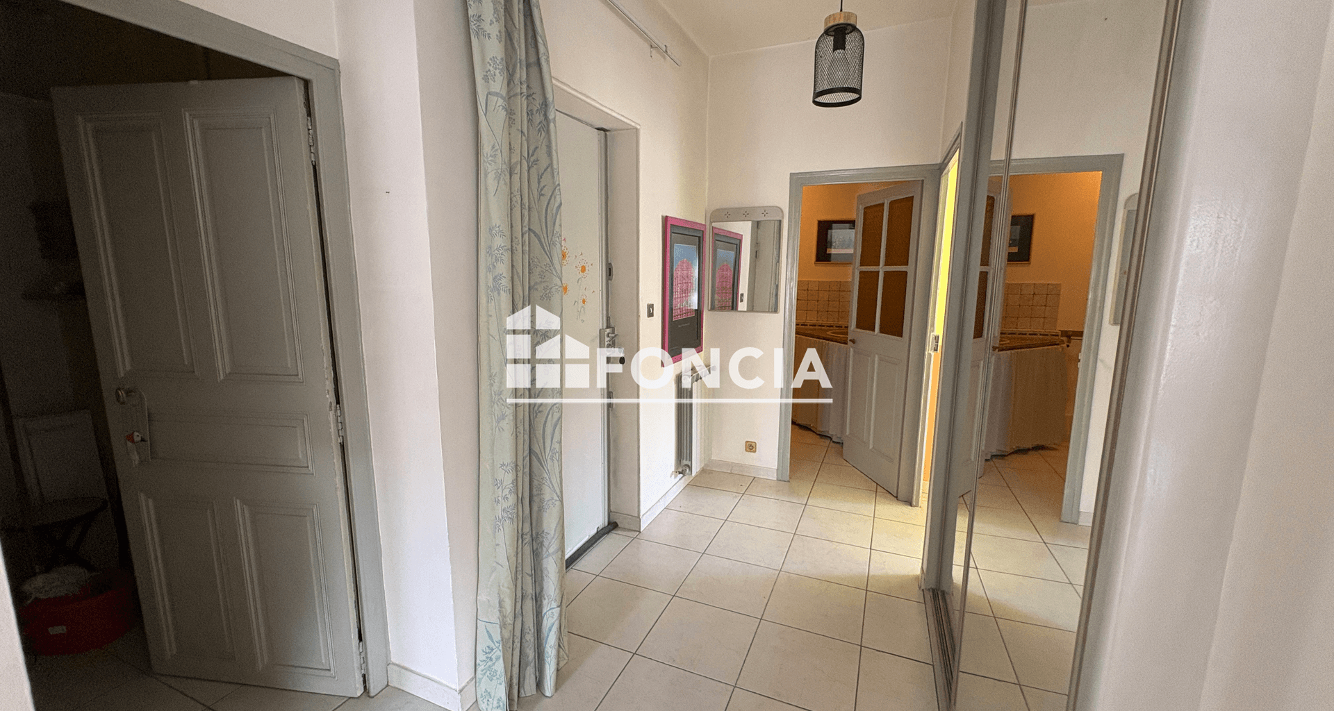 Appartement meublé 3 pièces (68.55 m²) à louer - Nîmes (30000)
