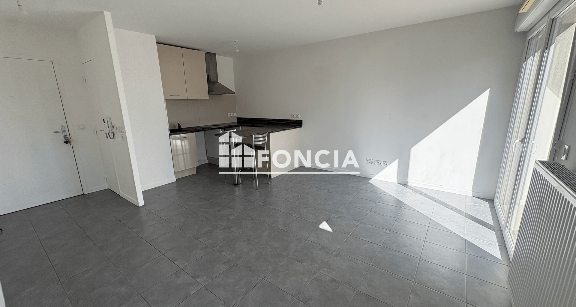 Appartement 2 pièces (45.03 m²) à louer - Décines-charpieu (69150)