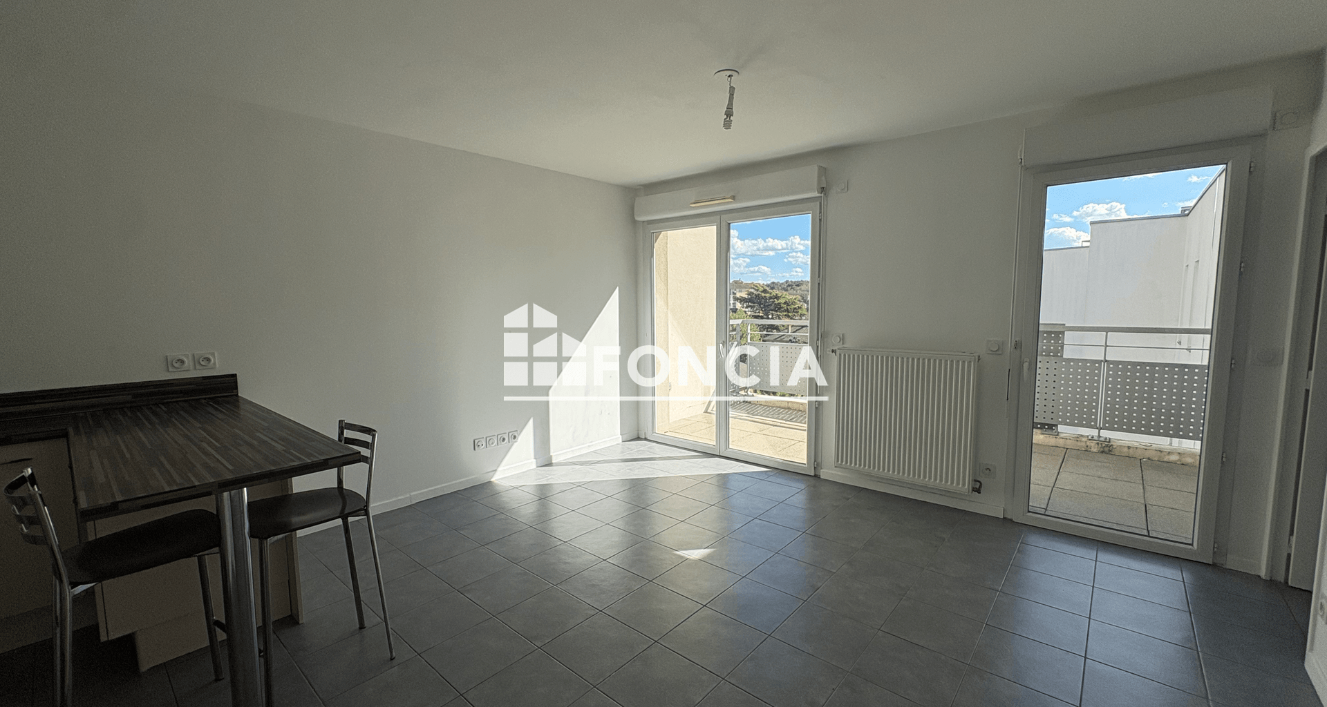 Appartement 2 pièces (45.03 m²) à louer - Décines-charpieu (69150)