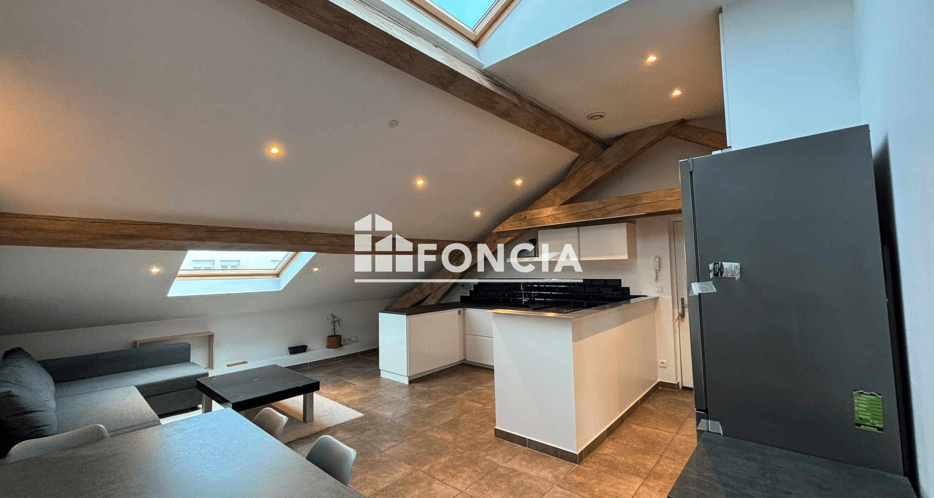 Appartement meublé 2 pièces (41.29 m²) à louer - Villefranche-sur-saône (69400)