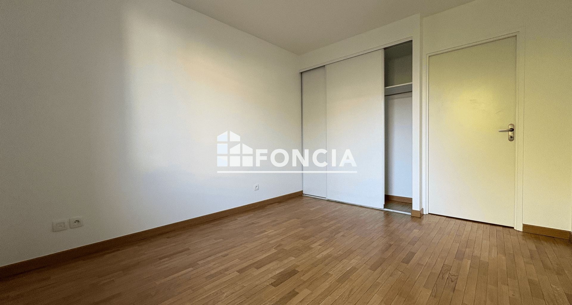Appartement 2 pièces (44.38 m²) à louer - Saint-germain-en-laye (78100)
