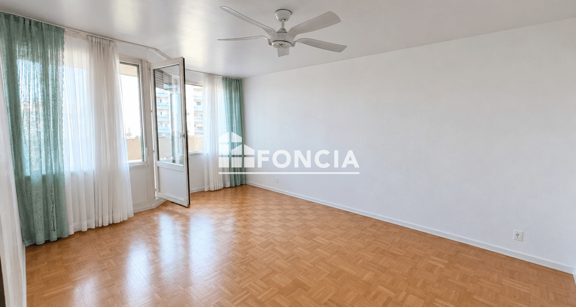 Appartement 3 pièces (67.28 m²) à louer - Vénissieux (69200)