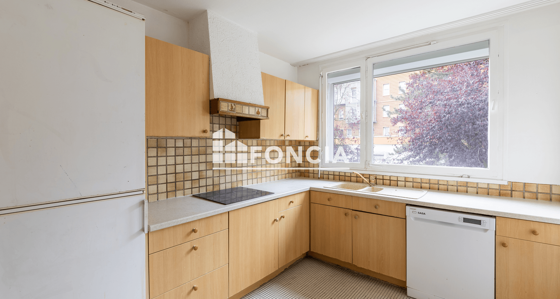 Appartement 6 pièces (104 m²) à vendre - Saint-étienne-du-rouvray (76800)