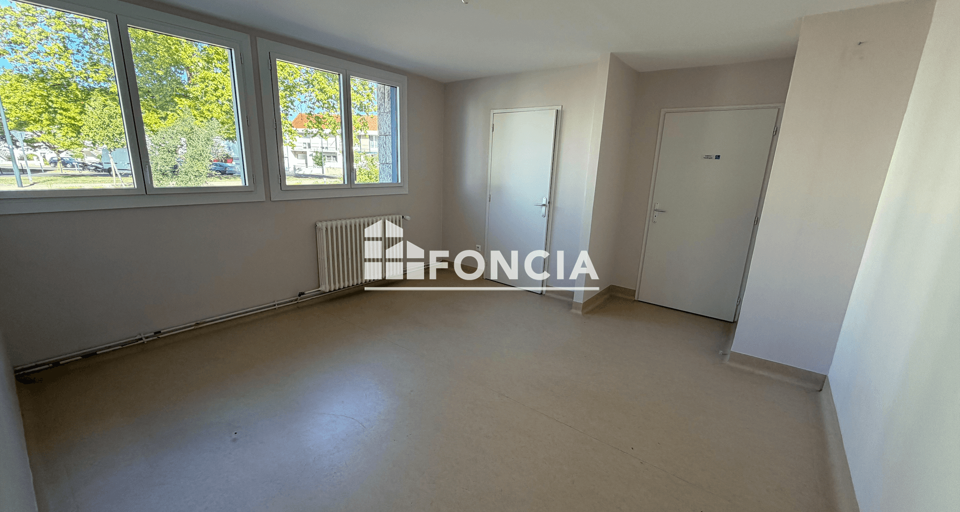 Maison 6 pièces (200 m²) à louer - Challans (85300)
