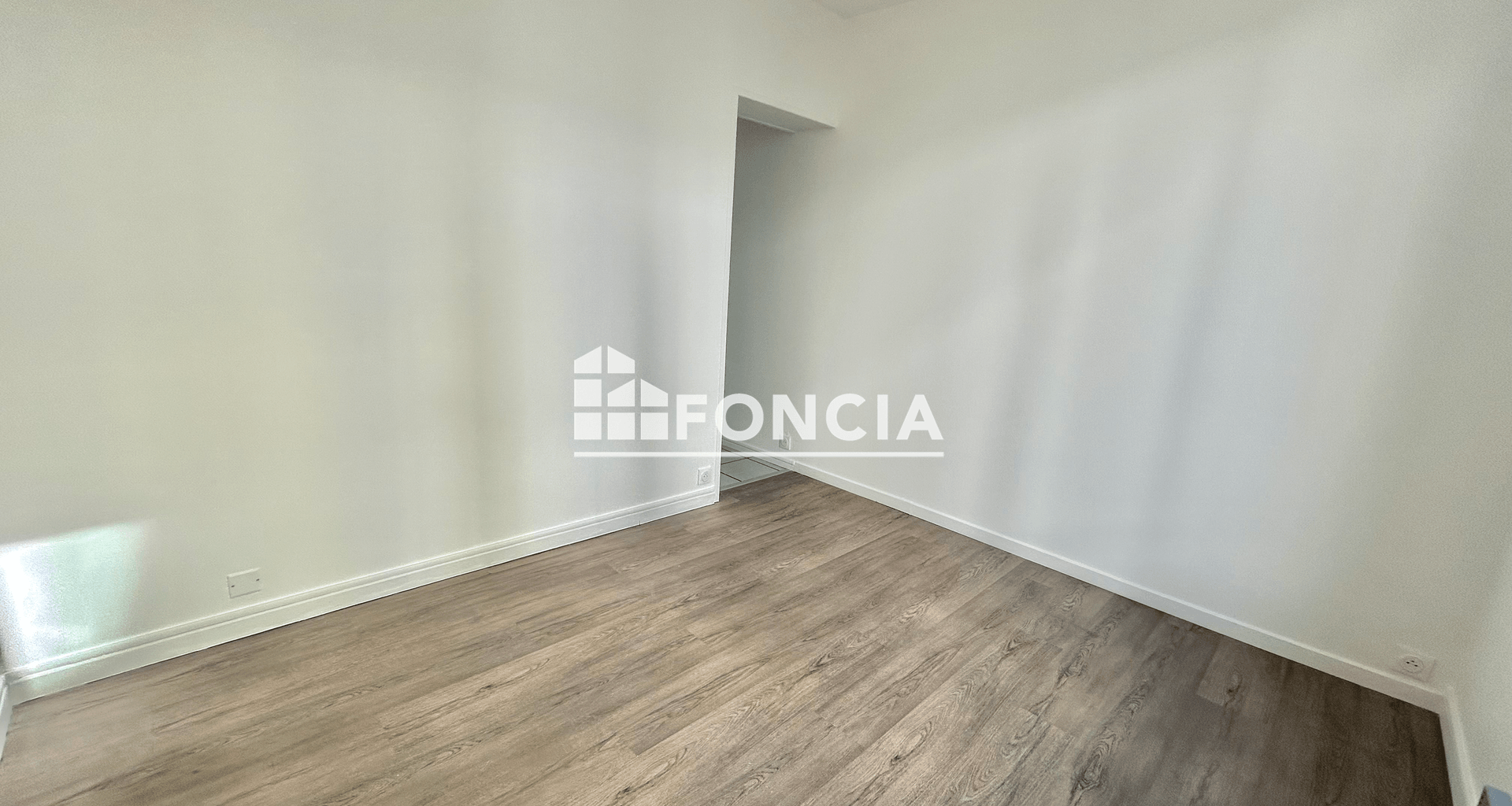 Appartement 2 pièces (22.67 m²) à louer - Montrouge (92120)