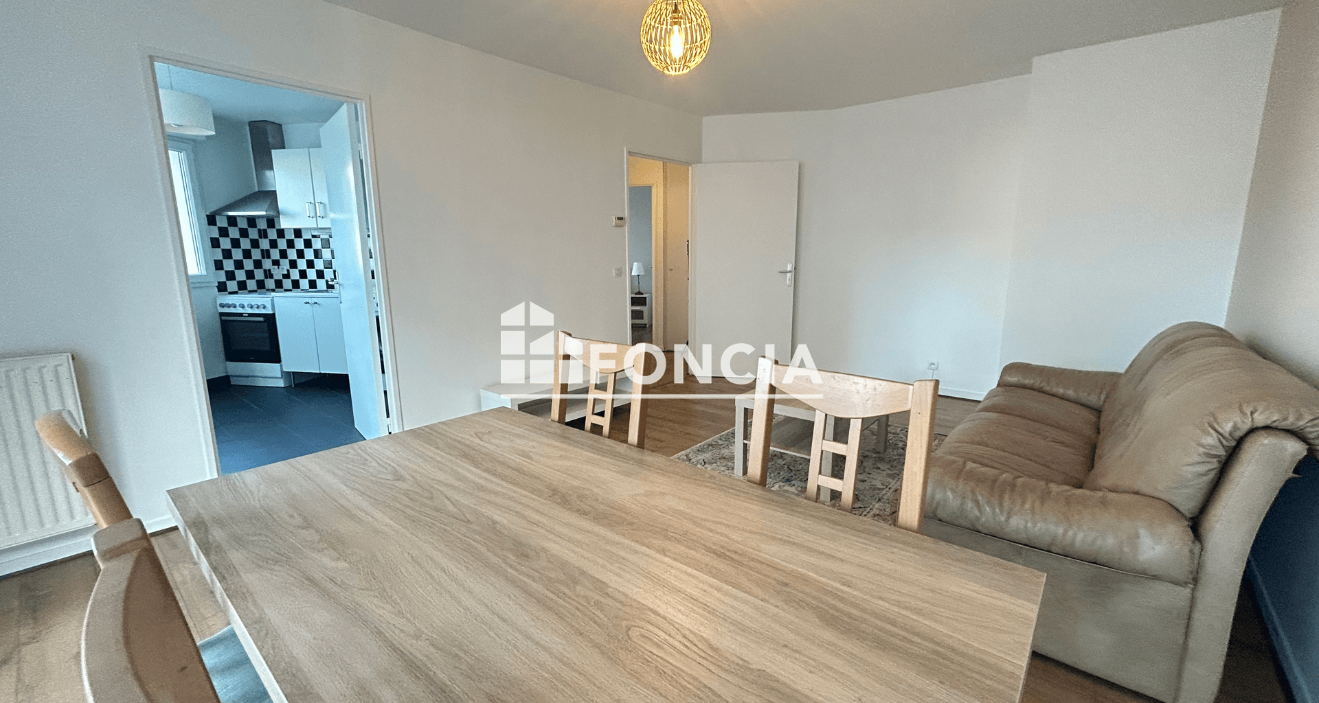 Appartement meublé 2 pièces (48.39 m²) à louer - Châtillon (92320)