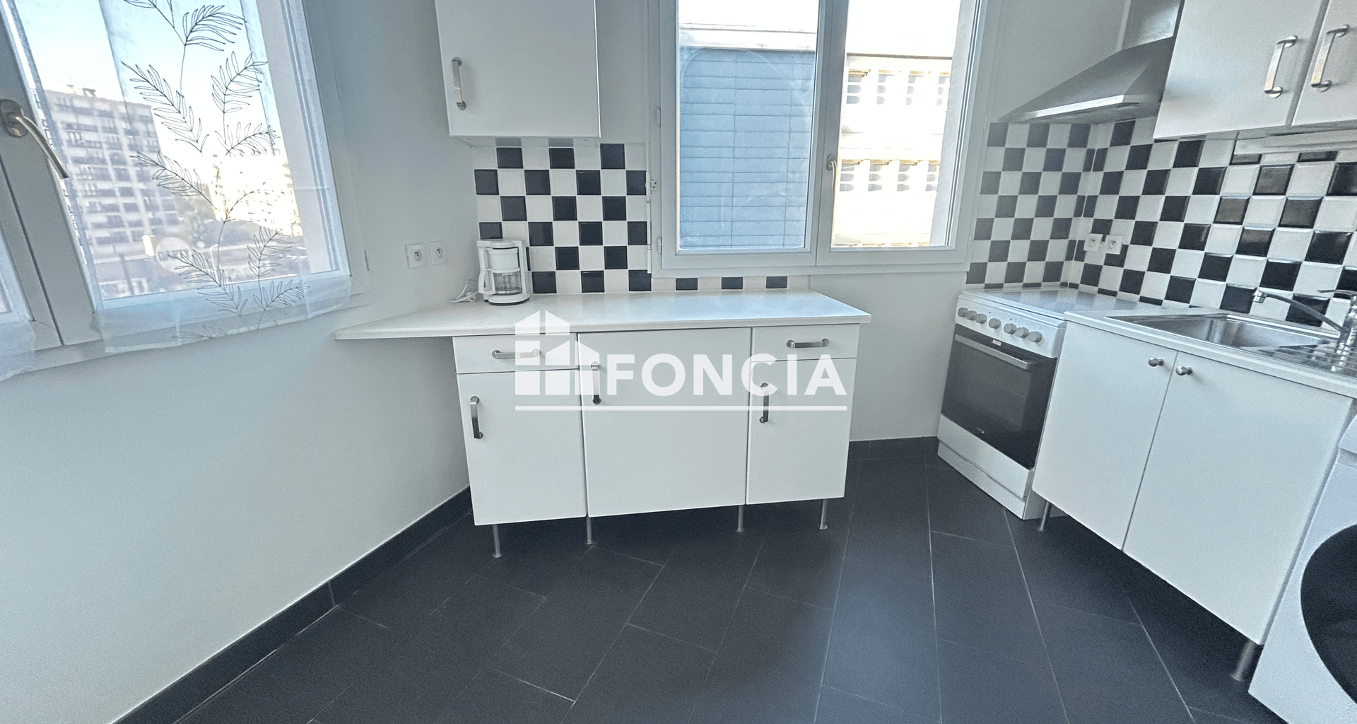 Appartement meublé 2 pièces (48.39 m²) à louer - Châtillon (92320)