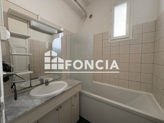 Appartement 3 pièces (68.43 m²) à louer - Toulon (83000)