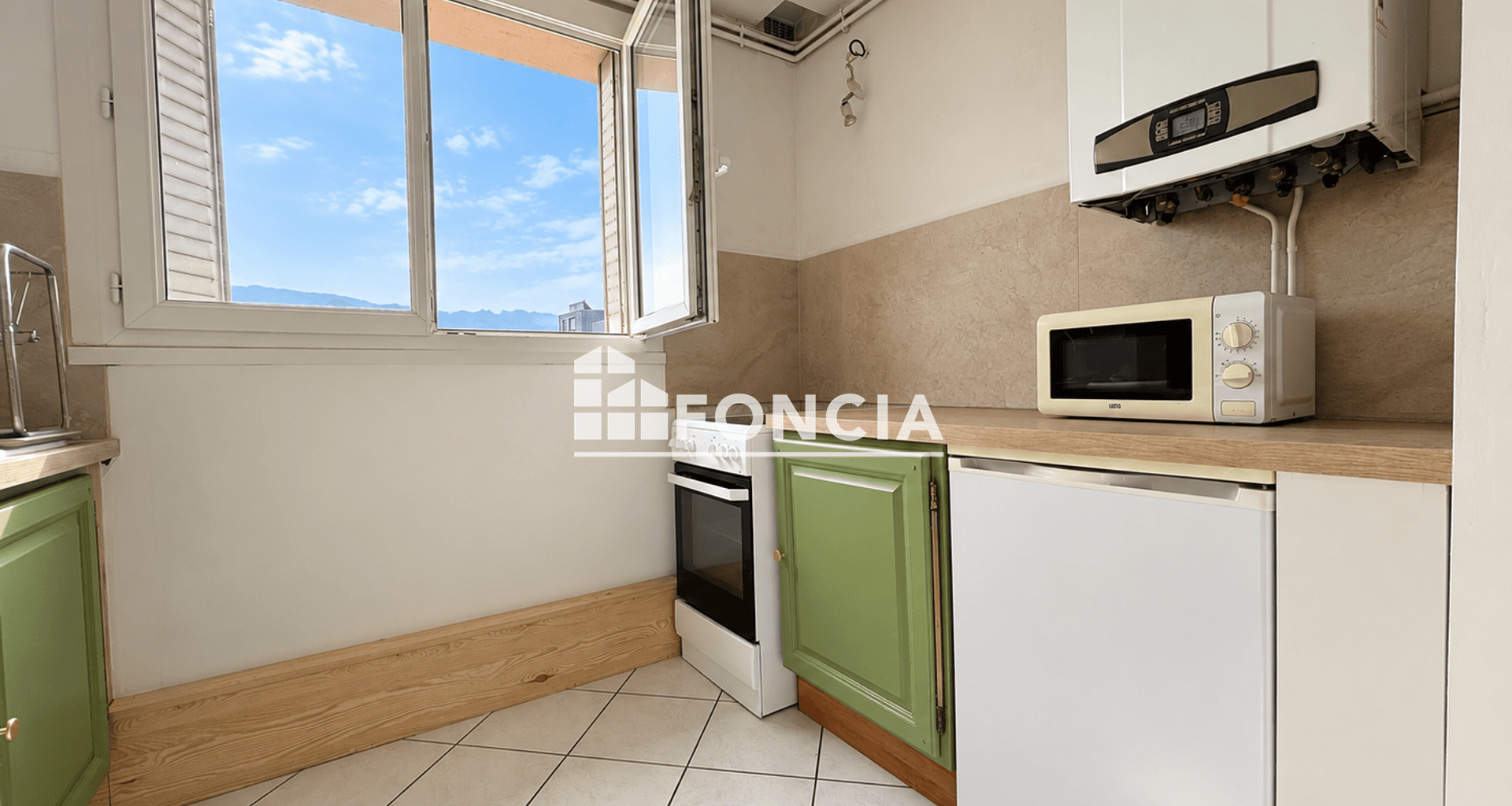 Appartement meublé 4 pièces (58.69 m²) à louer - Grenoble (38000)