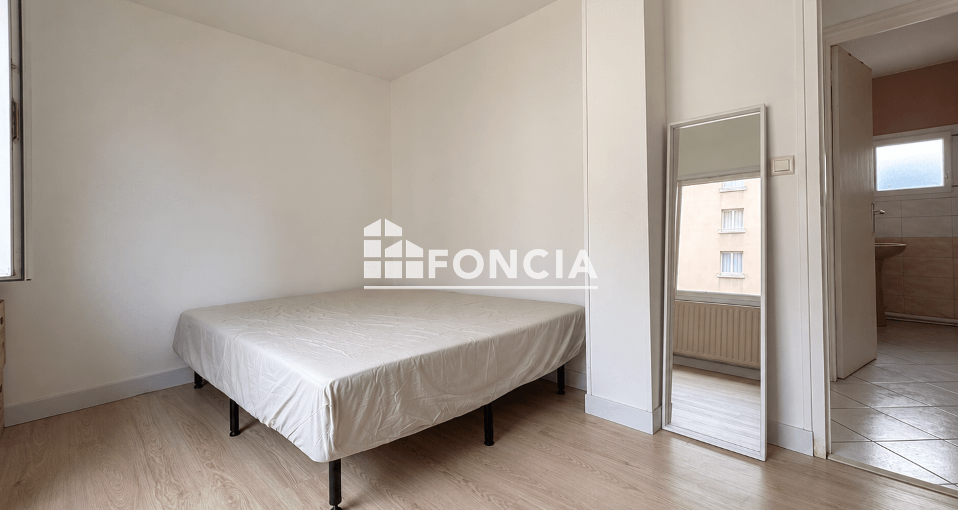 Appartement meublé 4 pièces (58.69 m²) à louer - Grenoble (38000)