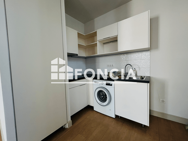 Appartement 3 pièces (56.5 m²) à louer - Toulon (83000)