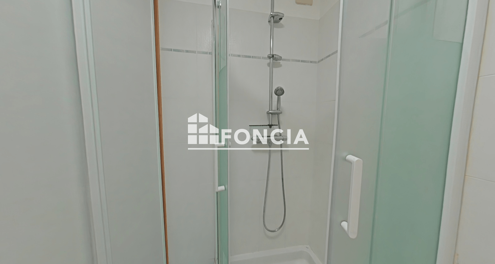 Appartement 2 pièces (36.36 m²) à louer - Larmor-plage (56260)
