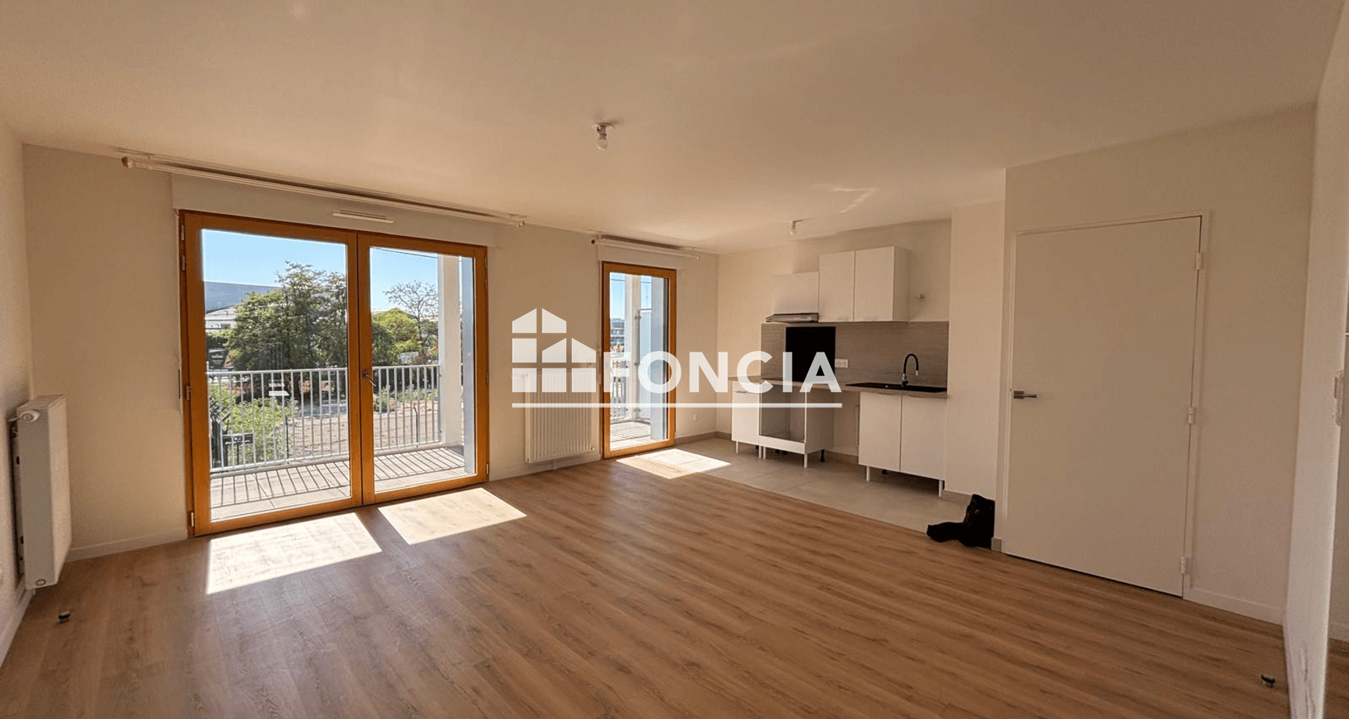 Appartement 4 pièces (80.5 m²) à louer - Orly Aerogare (94390)