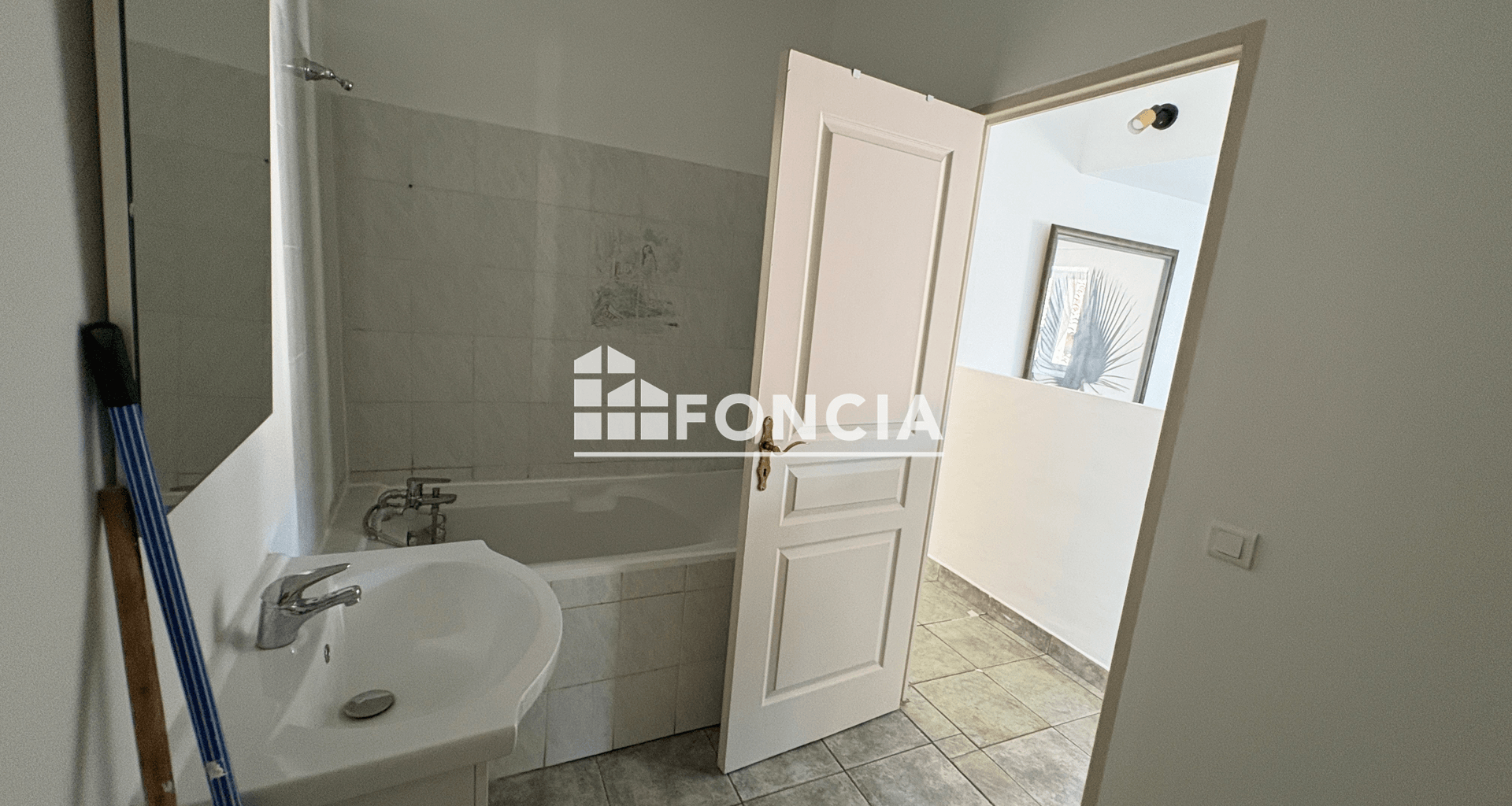Appartement 3 pièces (56.49 m²) à louer - Nîmes (30000)