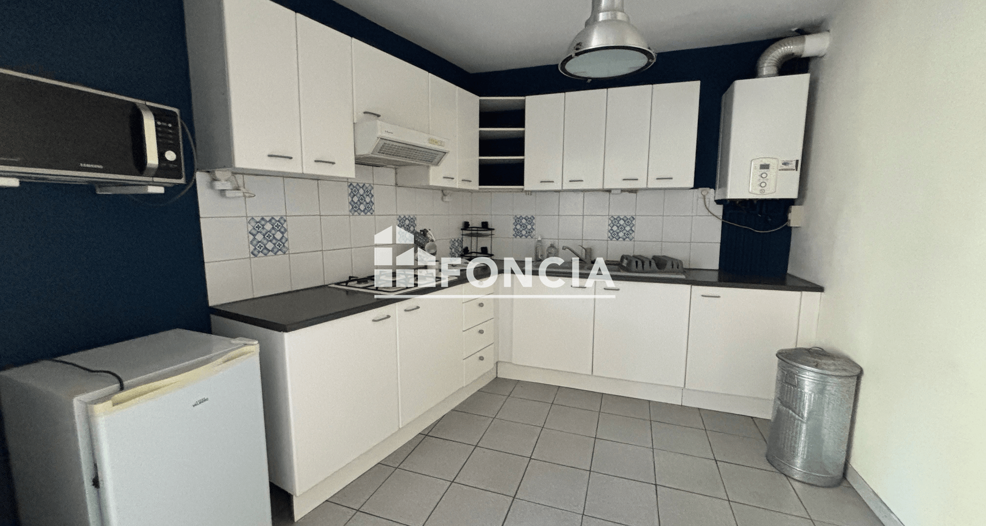 Appartement meublé 2 pièces (52.05 m²) à louer - Tours (37000)