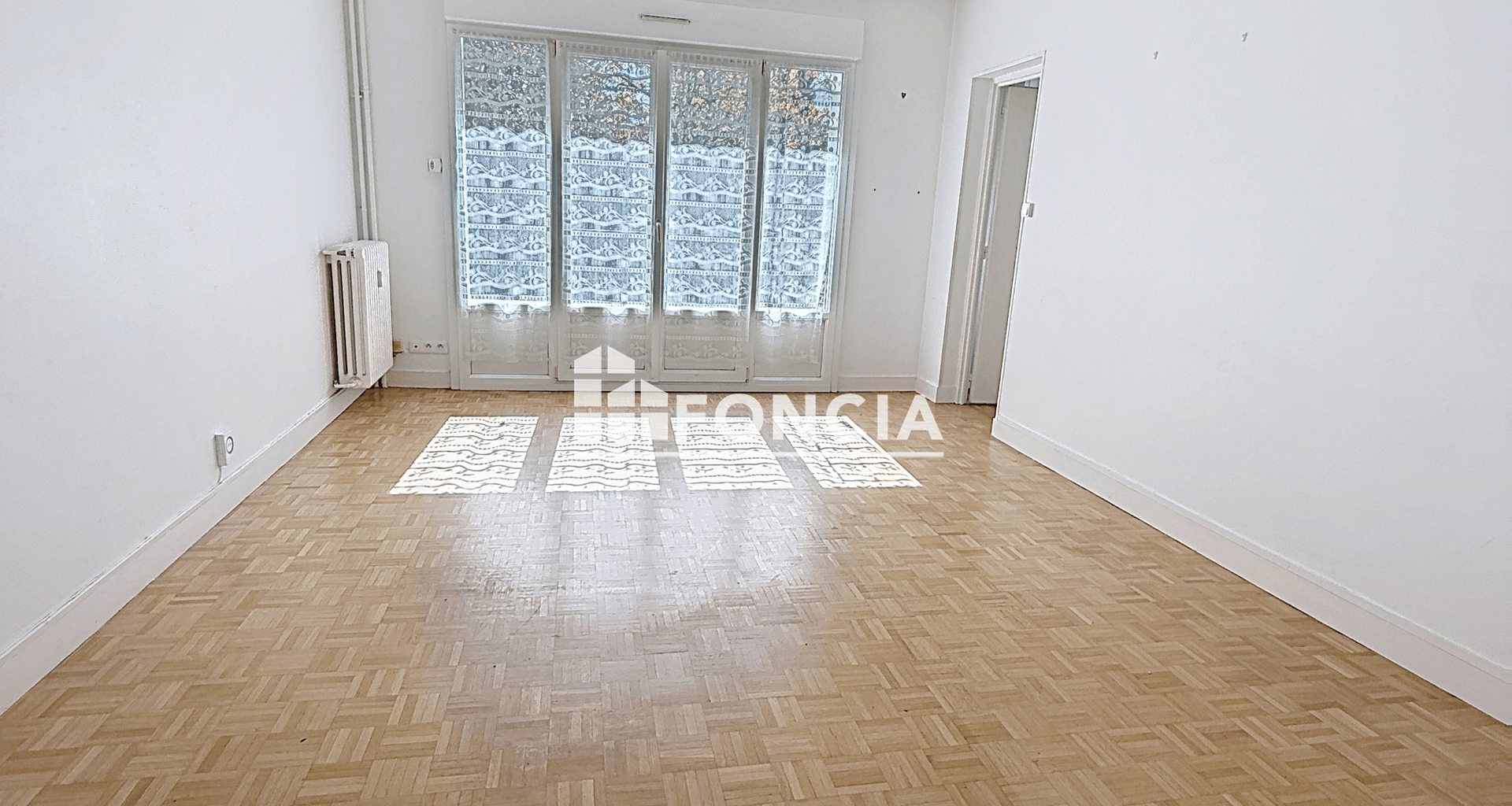 Appartement 4 pièces (72 m²) à vendre - Flers (61100)