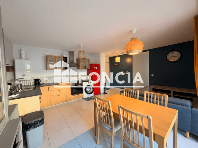 Appartement meublé 3 pièces (54.7 m²) à louer - Toulon (83000)