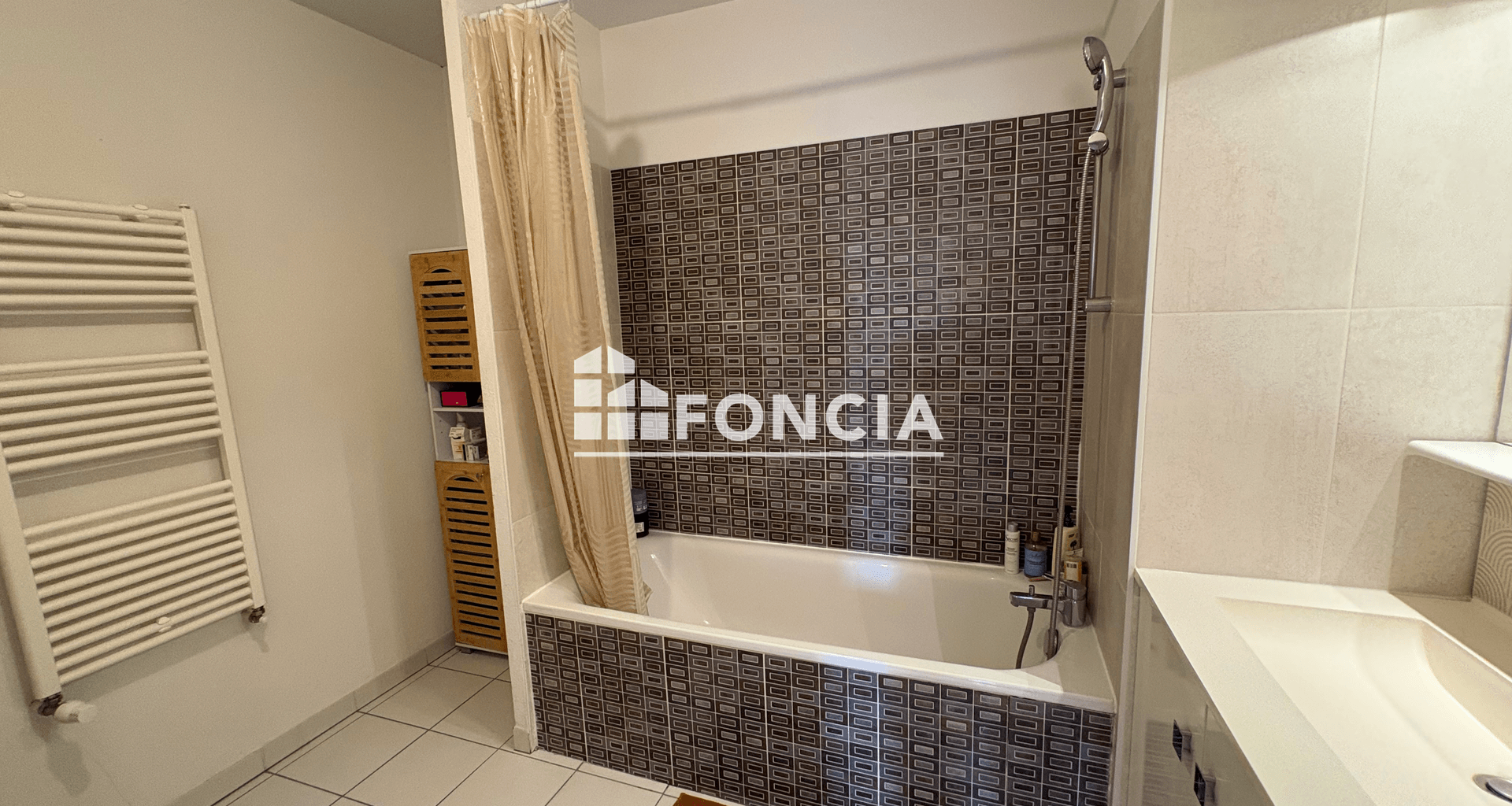 Appartement meublé 3 pièces (62.95 m²) à louer - Bègles (33130)