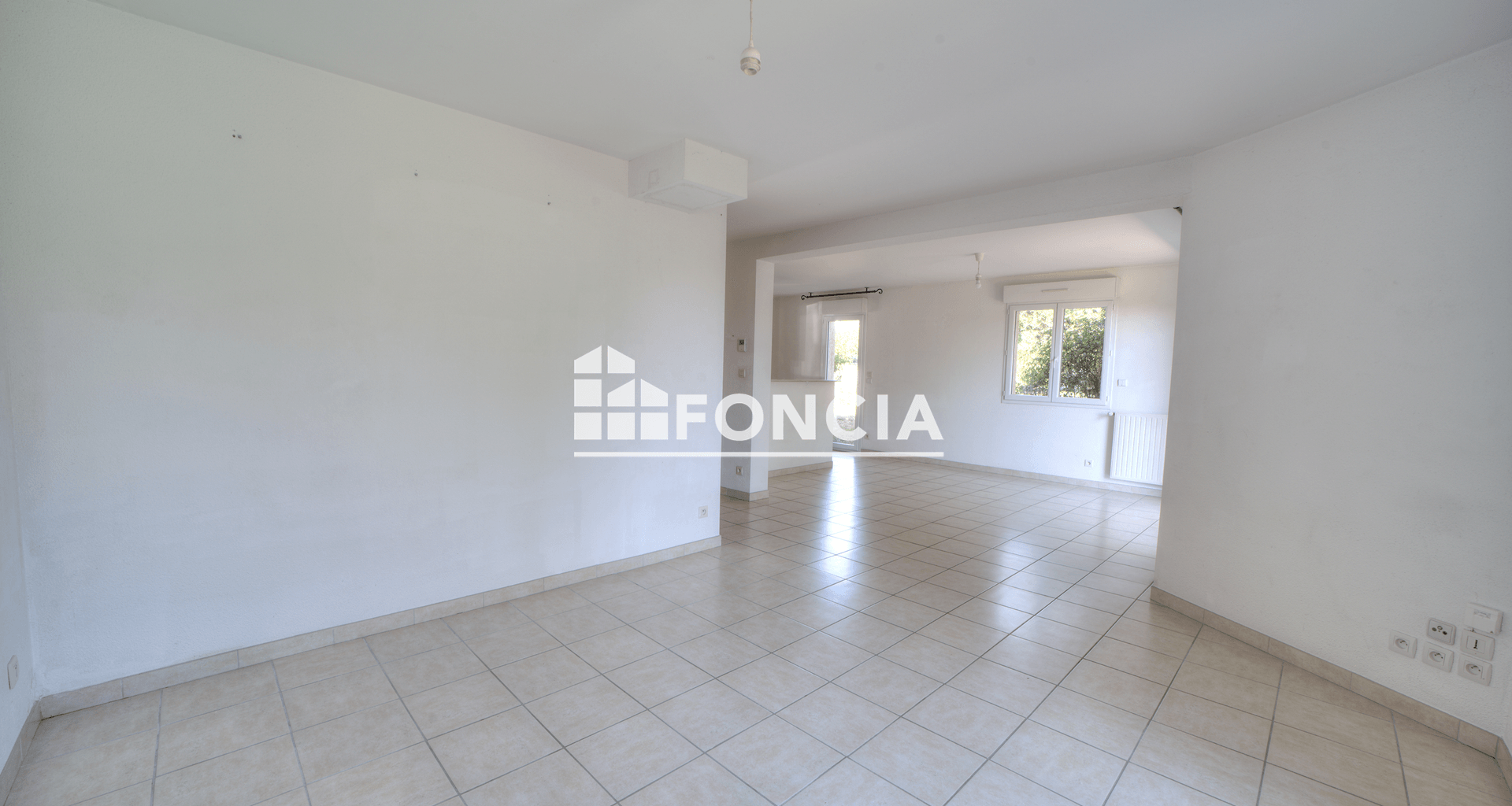 Maison 5 pièces (116 m²) à vendre - Chevry (01170)