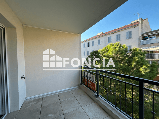 Appartement 2 pièces (37.2 m²) à louer - Toulon (83100)