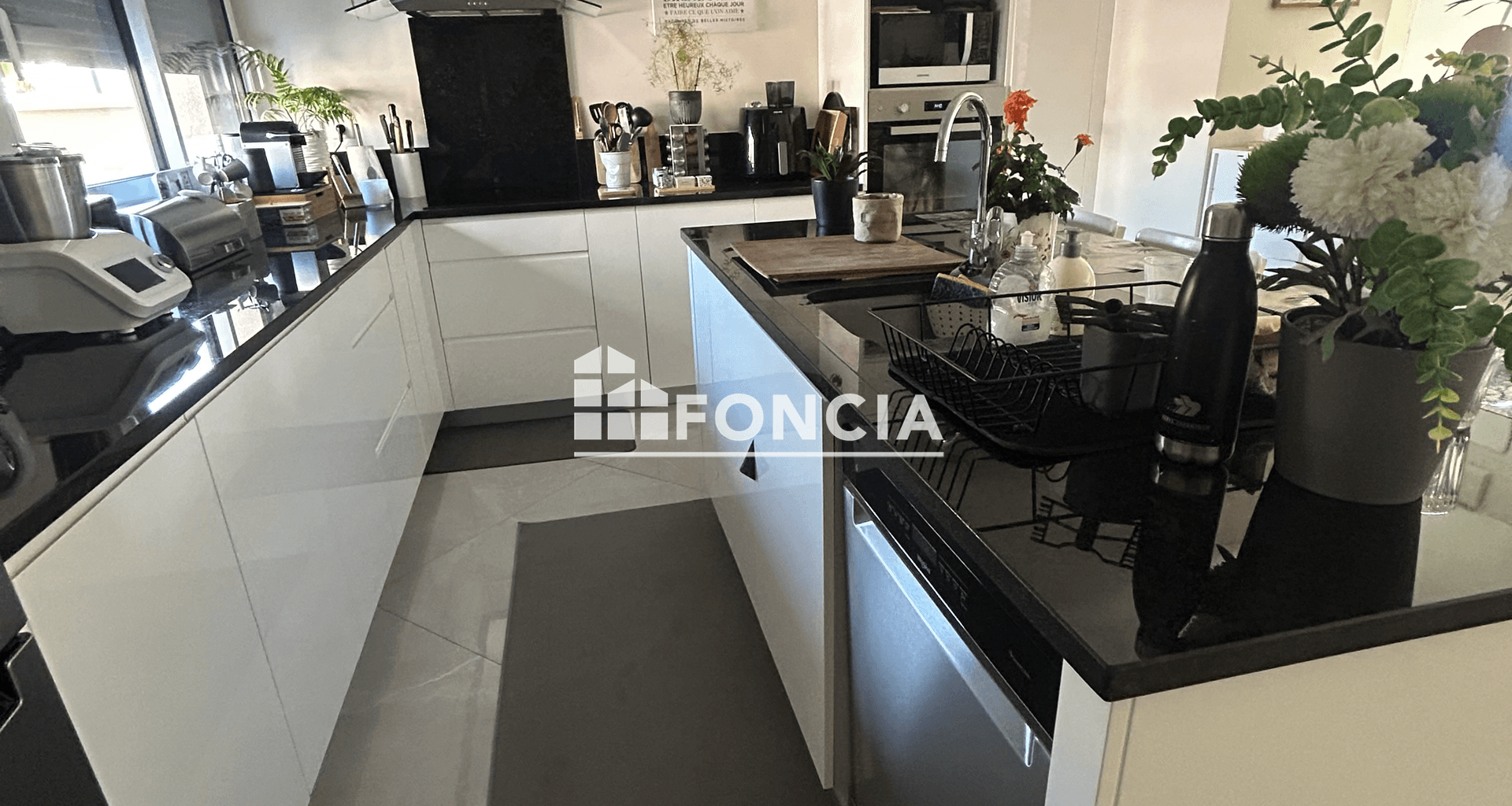 Maison 5 pièces (127.8 m²) à louer - Niort (79000)