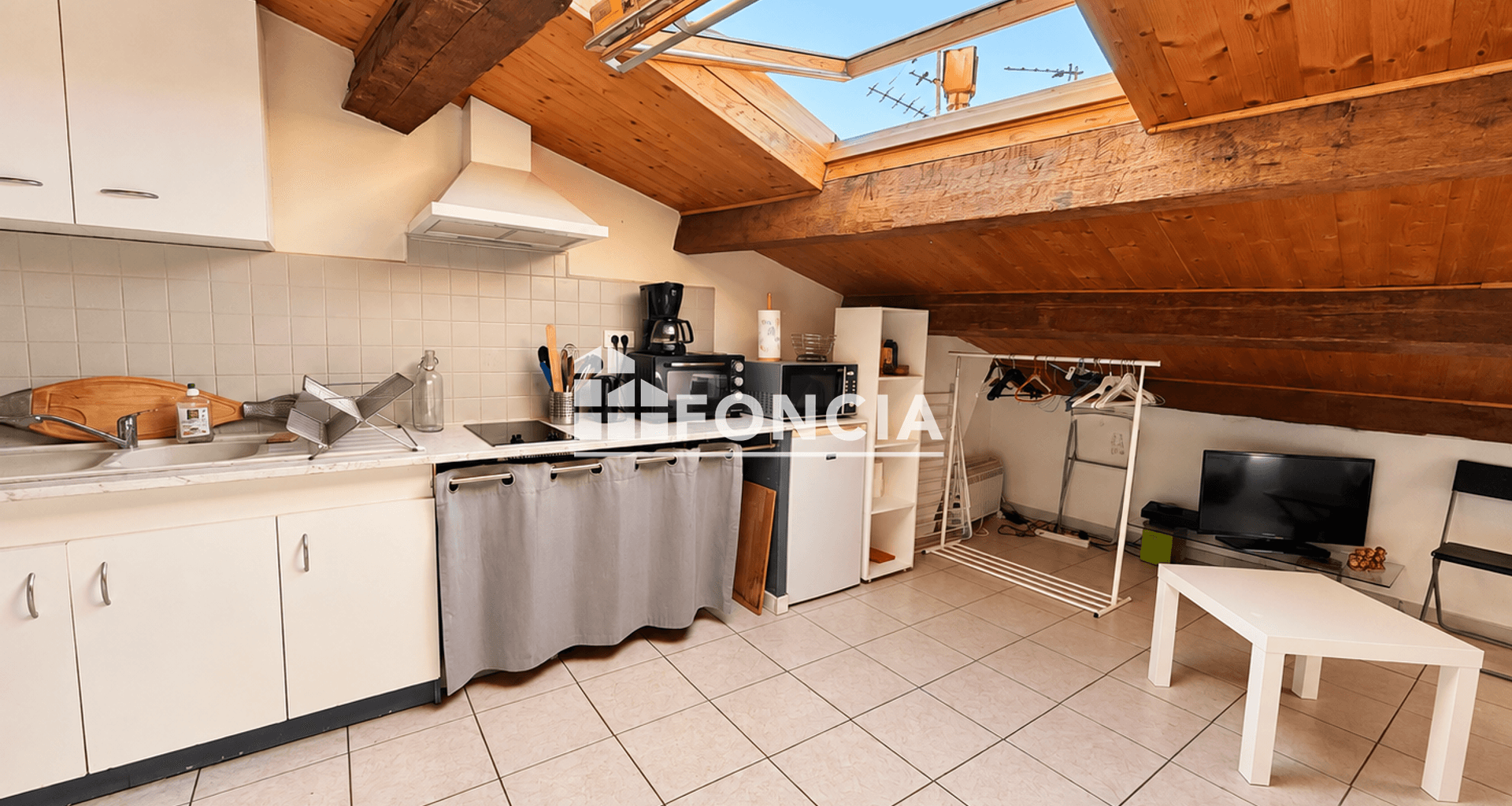 Studio (14 m²) à vendre - La Ciotat (13600)