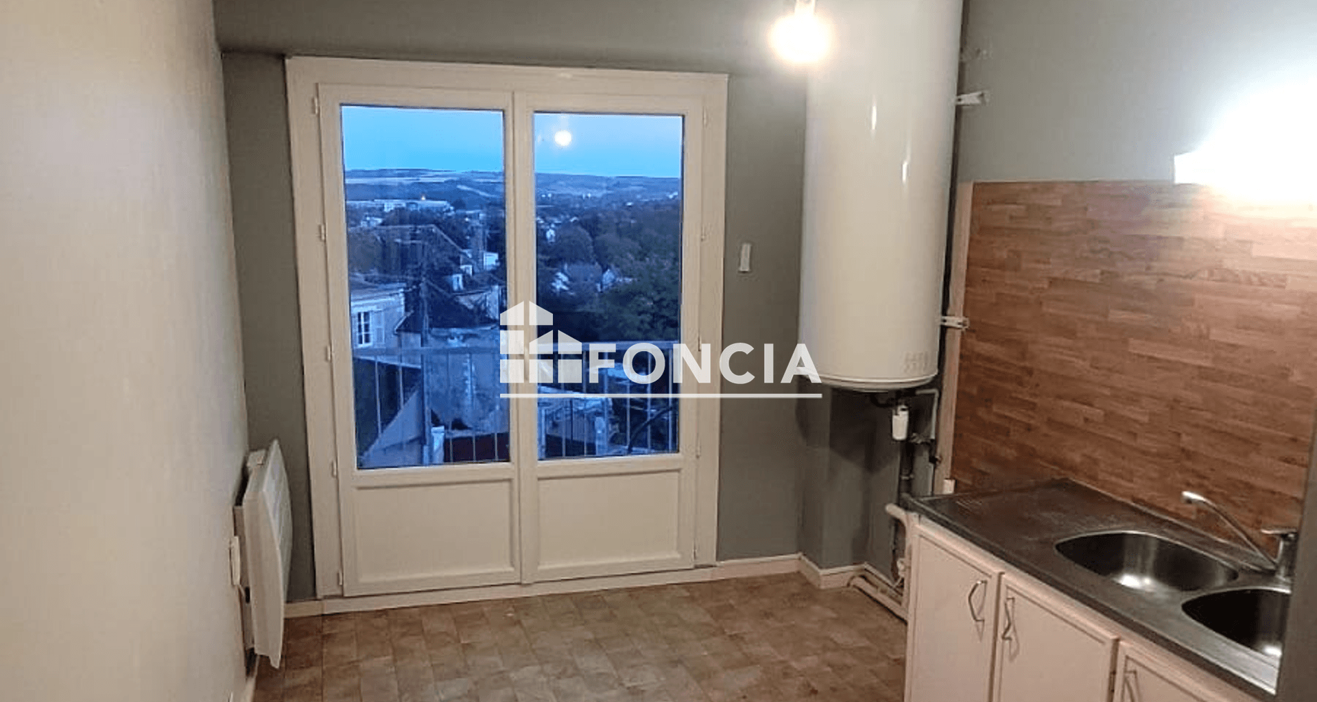 Appartement 3 pièces (72.01 m²) à louer - Auxerre (89000)