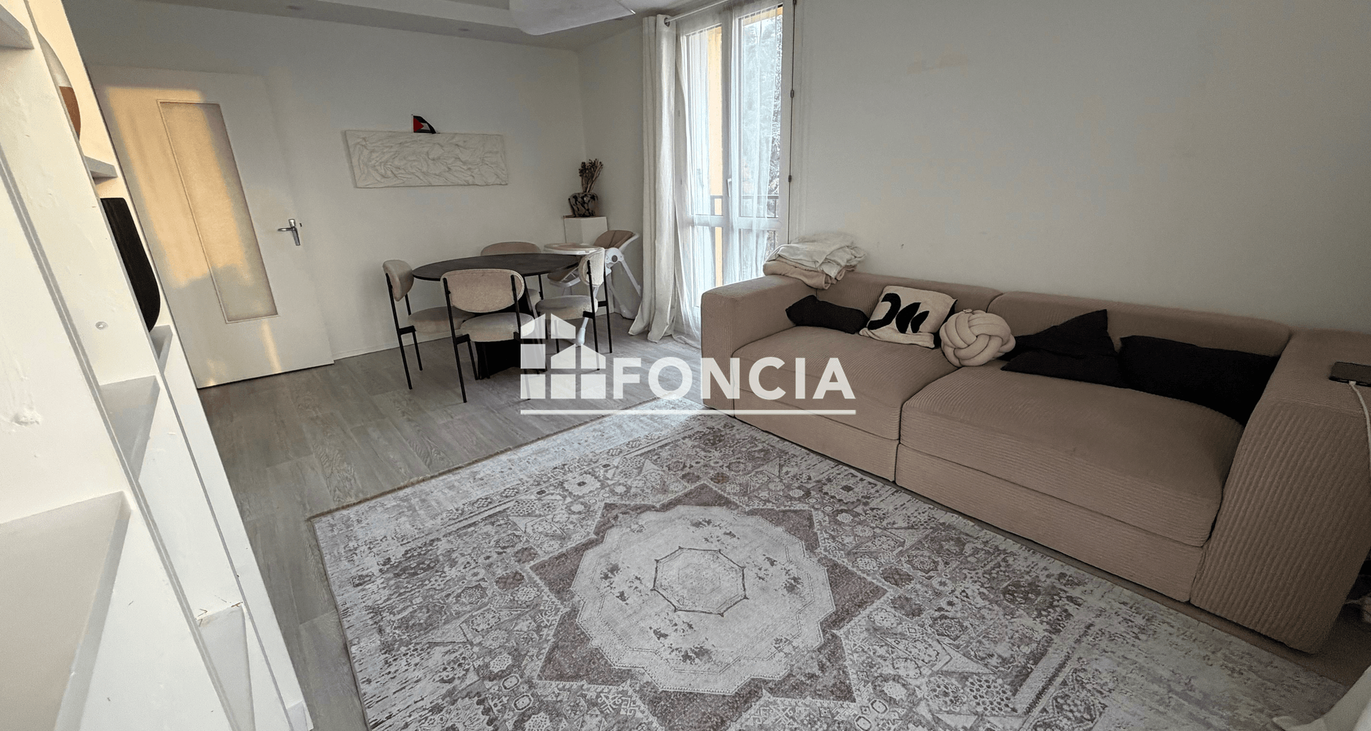 Appartement 3 pièces (64.63 m²) à louer - Corbeil-essonnes (91100)