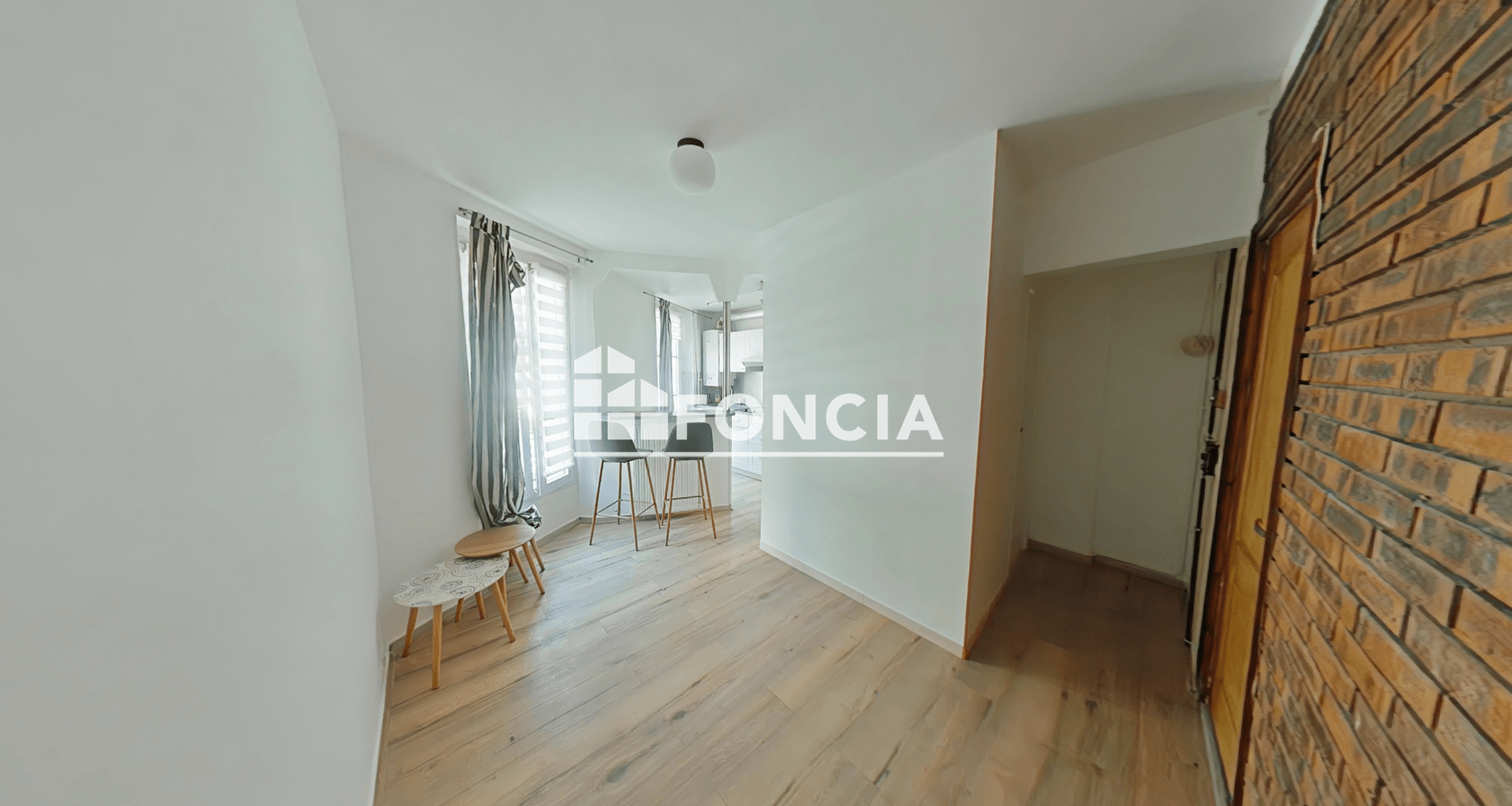 Appartement 2 pièces (24.8 m²) à louer - Saint-ouen-sur-seine (93400)